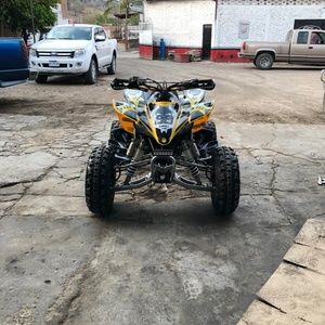 Meet your Posher, Eduardo